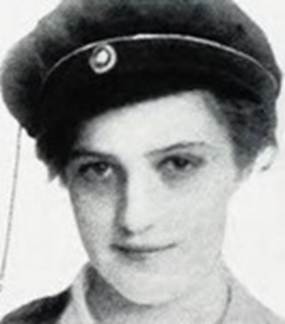 Et bilde som inneholder har p seg, vegg, mann, hatt

Automatisk generert beskrivelse